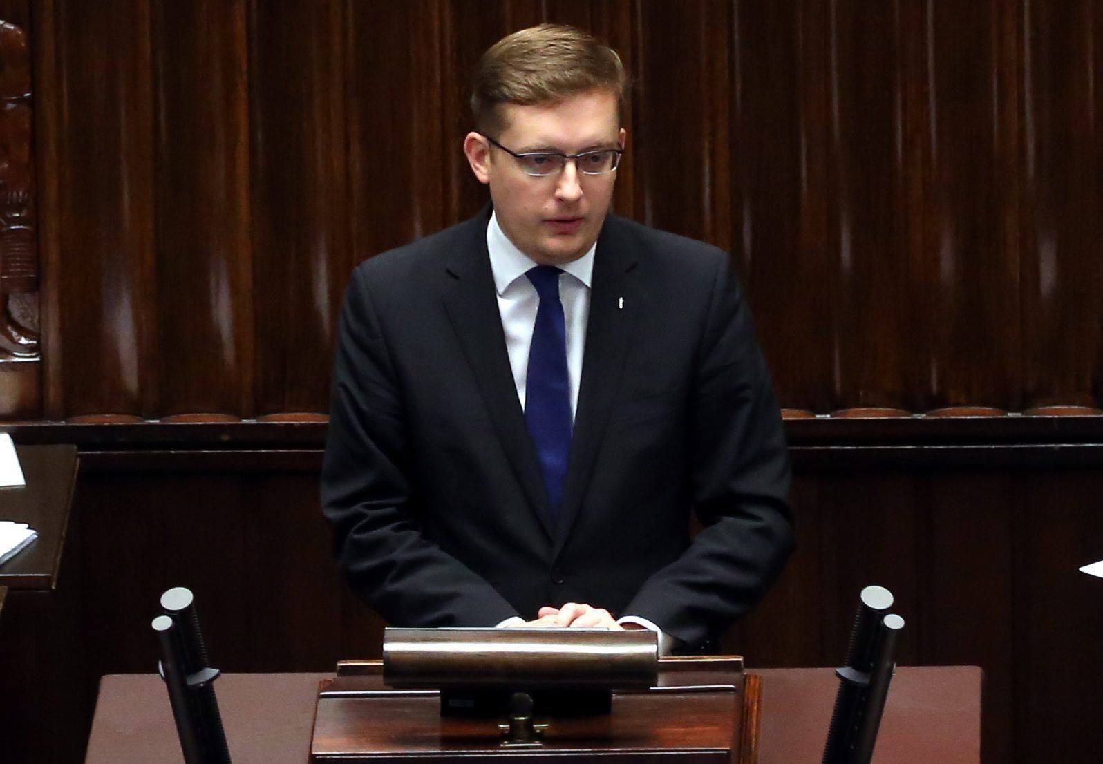 21.07.2016 Warszawa , Sejm . Robert Winnicki  podczas glosowan nad wyborem prezesa IPN .
Fot . Slawomir Kaminski / Agencja Gazeta