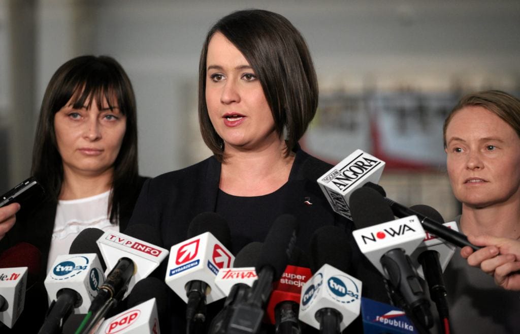 24.02.2017 Warszawa , Sejm . Poslanki Malgorzata Janowska (l), Anna Maria Siarkowska (c) i Magdalena Blenska (p) odeszly z Klubu Kukiz`15 do Kola Republikanie .
Fot . Slawomir Kaminski / Agencja Gazeta .