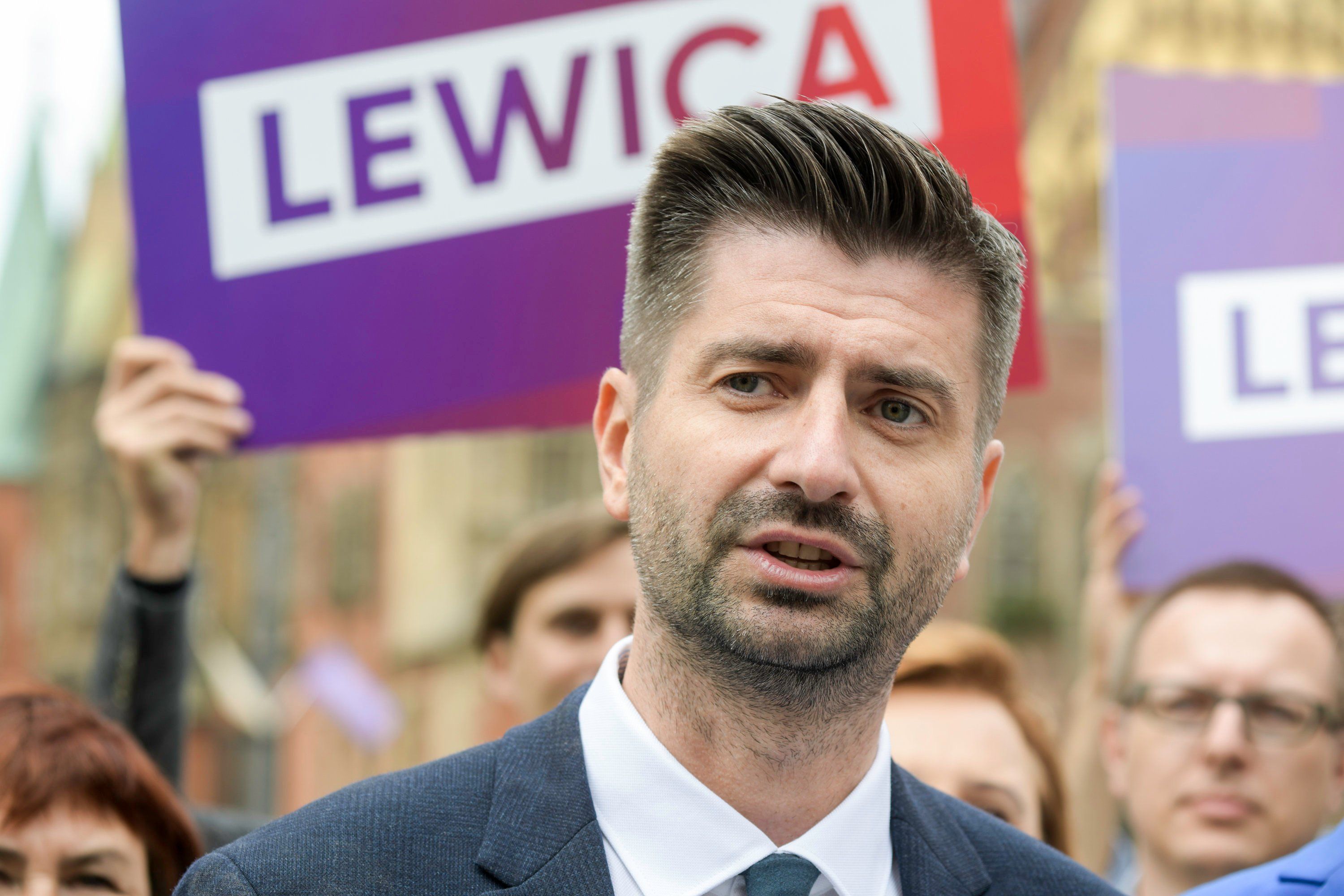 21.08.2019 Wroclaw . Nz Krzysztof Smiszek - Wiosna . Komitet Lewica prezentuje kandydatow do sejmu i senatu . 
fot . Tomasz Pietrzyk / Agencja Gazeta