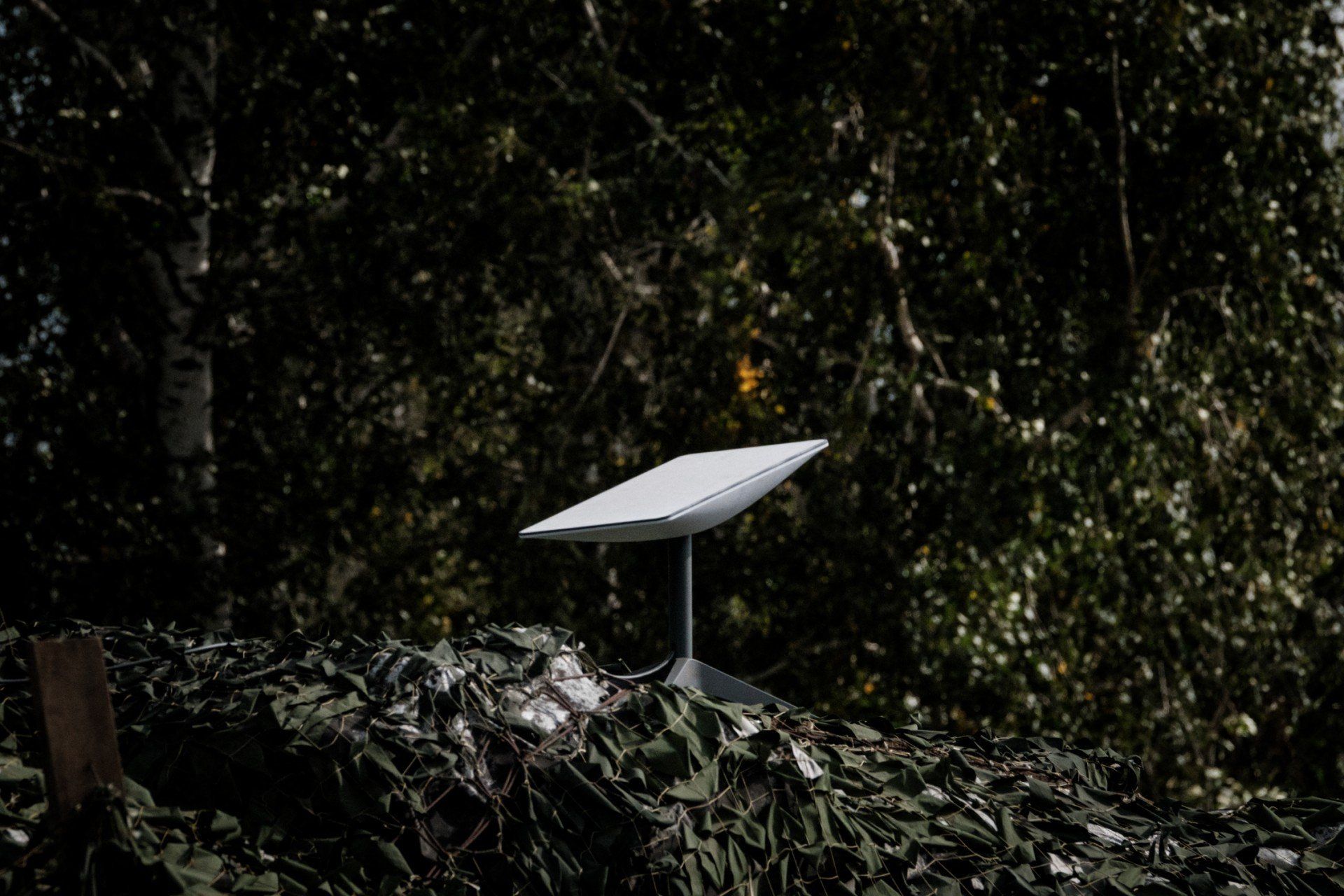 antena starlink na ukraińskim froncie