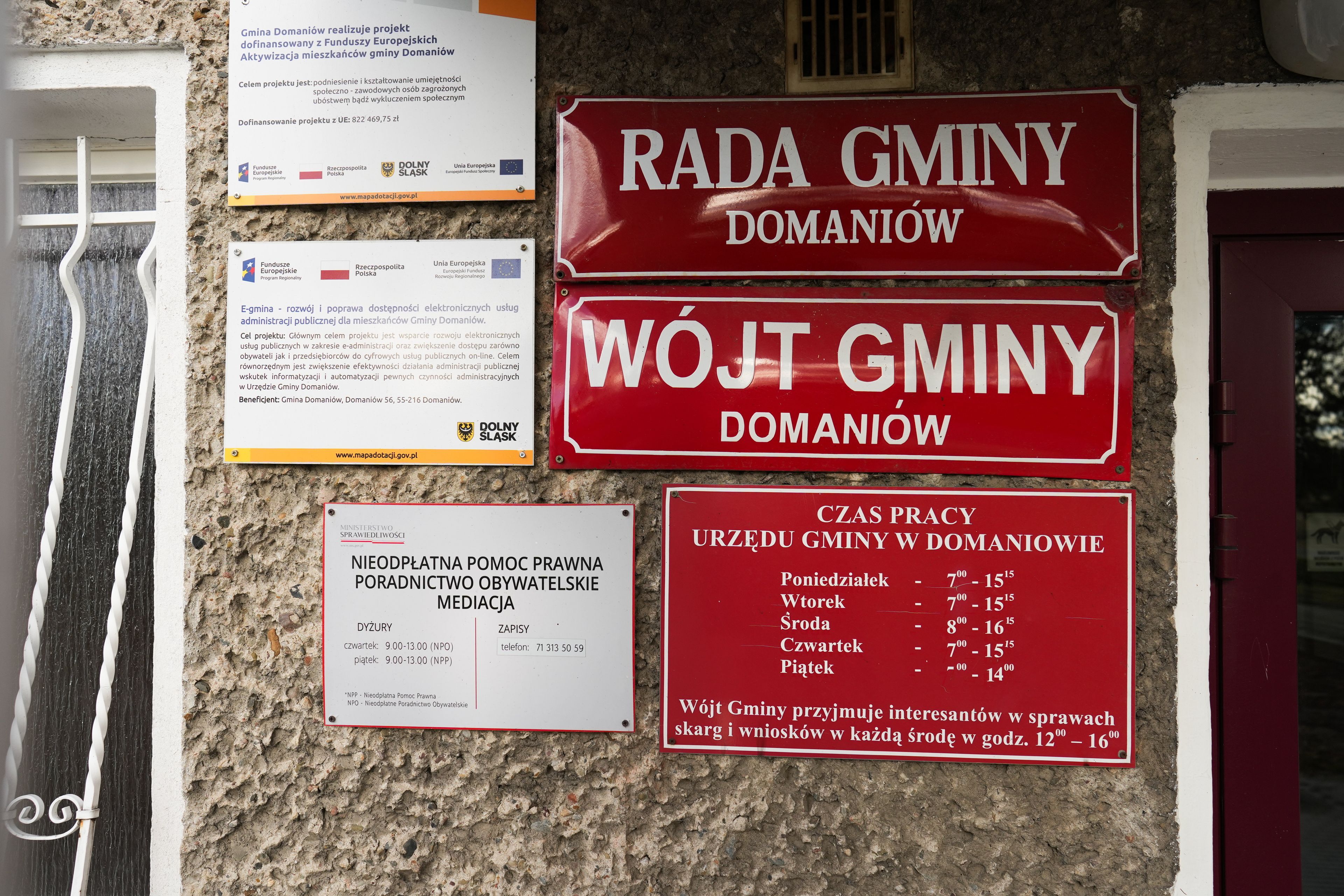 16.11.2023 Domaniow . Urzad Gminy w Domaniowie .
Fot. Tomasz Pietrzyk / Agencja Wyborcza.pl