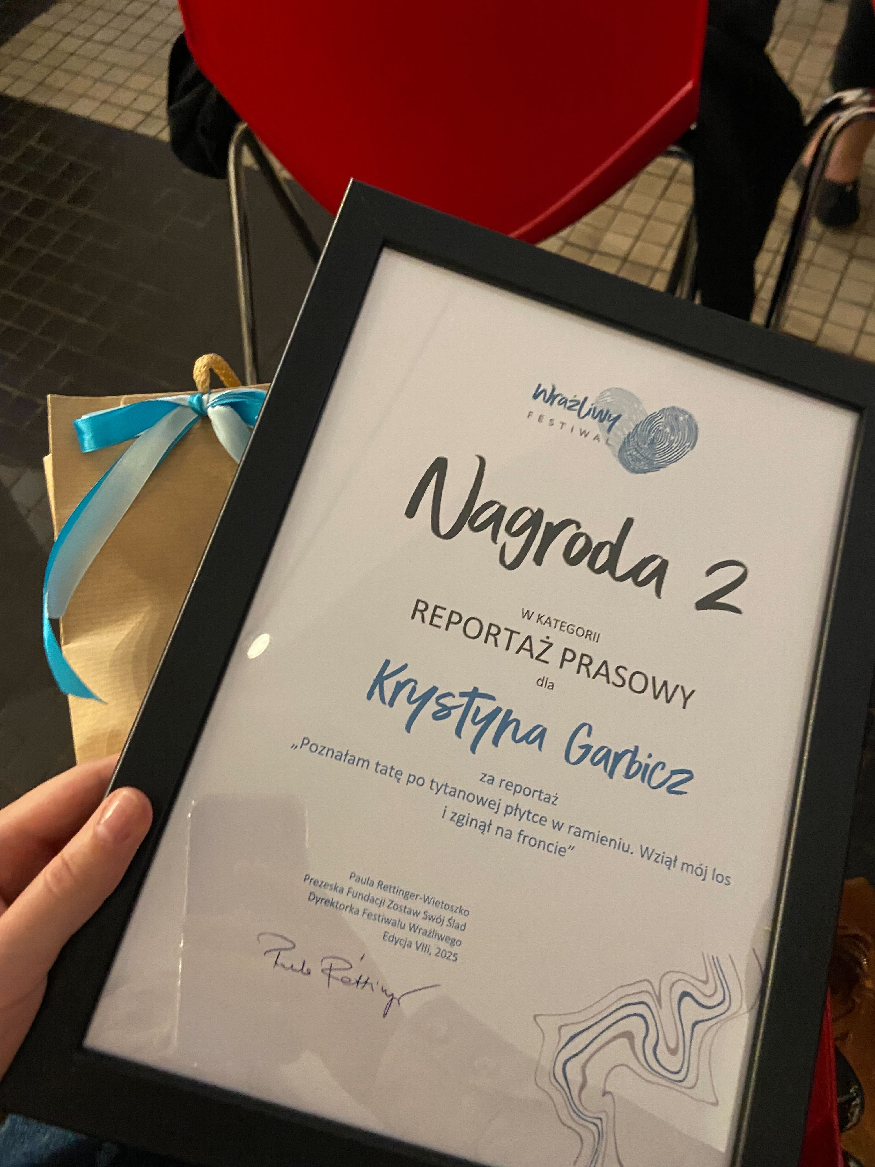 Zdjęcie dyplomu drugiej nagrody