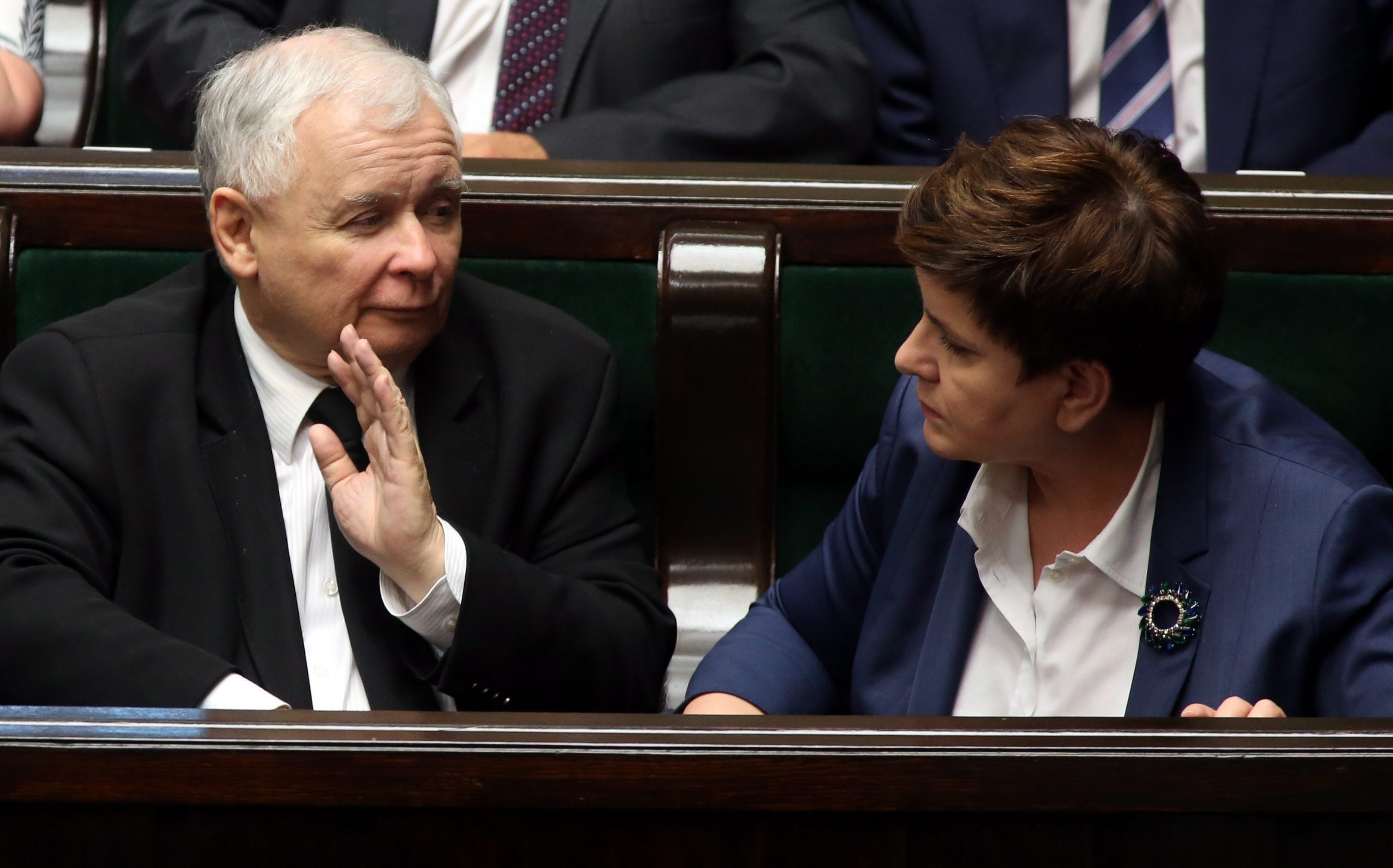 21.07.2016 Warszawa , Sejm . Prezes Jaroslaw Kaczynski i premier Beata Szydlo podczas glosowania punktu spornego - projekt ustawy o Trybunale Konstytucyjnym .
Fot . Slawomir Kaminski / Agencja Gazeta