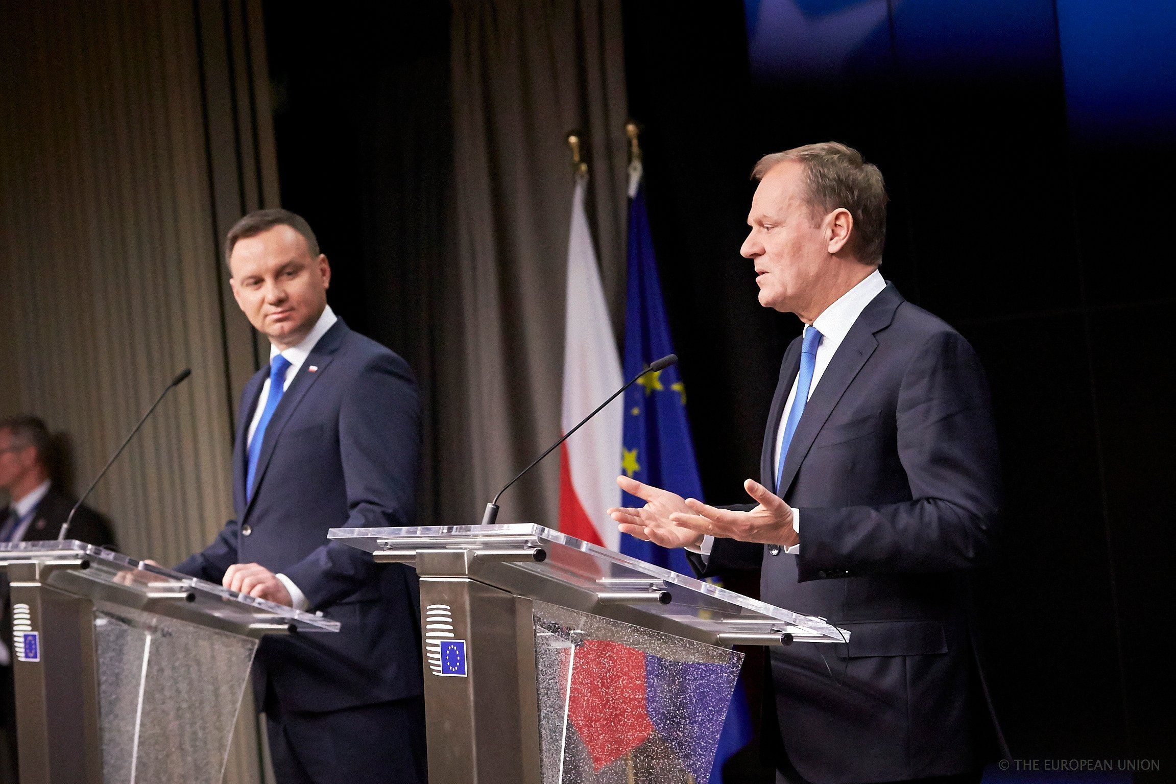 Grafika do artykułu Tusk (50,1 proc.) wygrywa z Dudą (49,9 proc.) w II turze wyborów prezydenckich