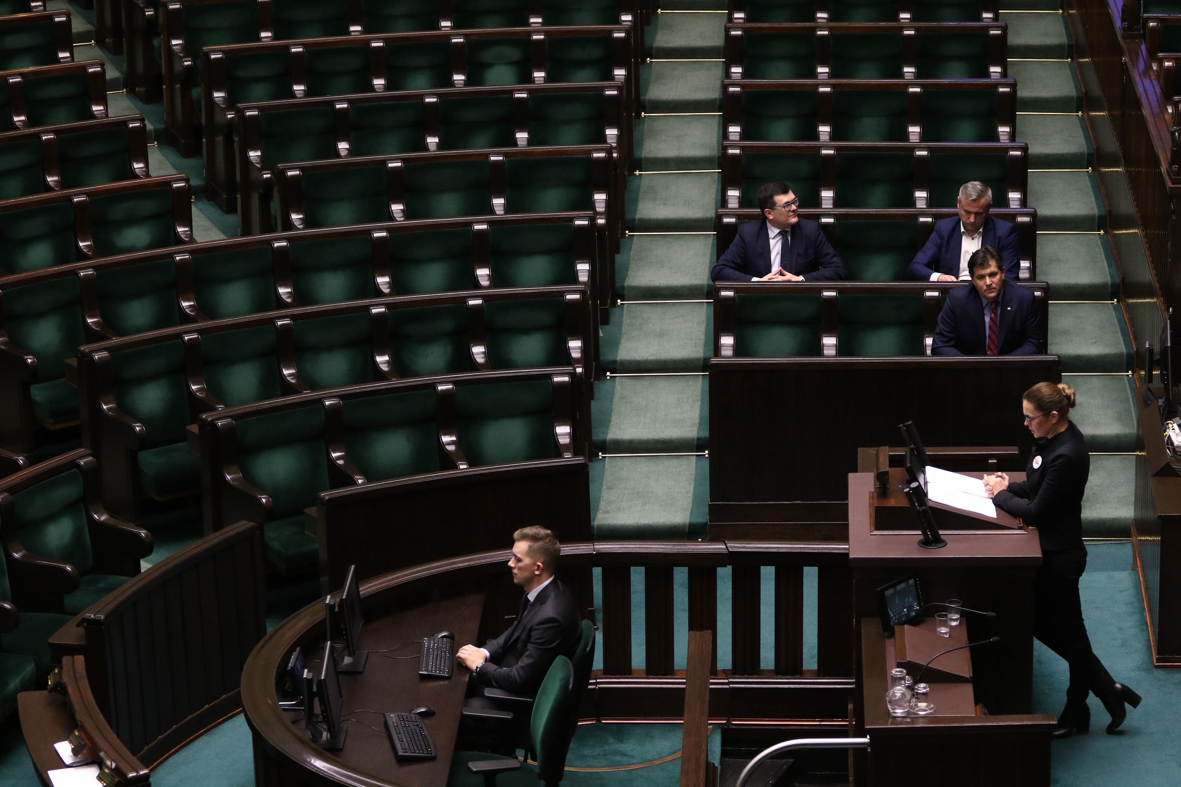 10.01.2018 Warszawa , Sejm . Przedstawiciel komitetu Inicjatywy Ustawodawczej Barbara Nowacka przemawia podczas pierwszego czytania  obywatelskiego projektu ustawy o prawach kobiet i swiadomym rodzicielstwie .
Fot. Slawomir Kaminski / Agencja Gazeta