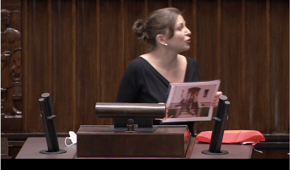Monika Rosa (Koalicja Obywatelska) podczas sejmowej debaty nad ustawą #StopLGBT, 28 października 2021
