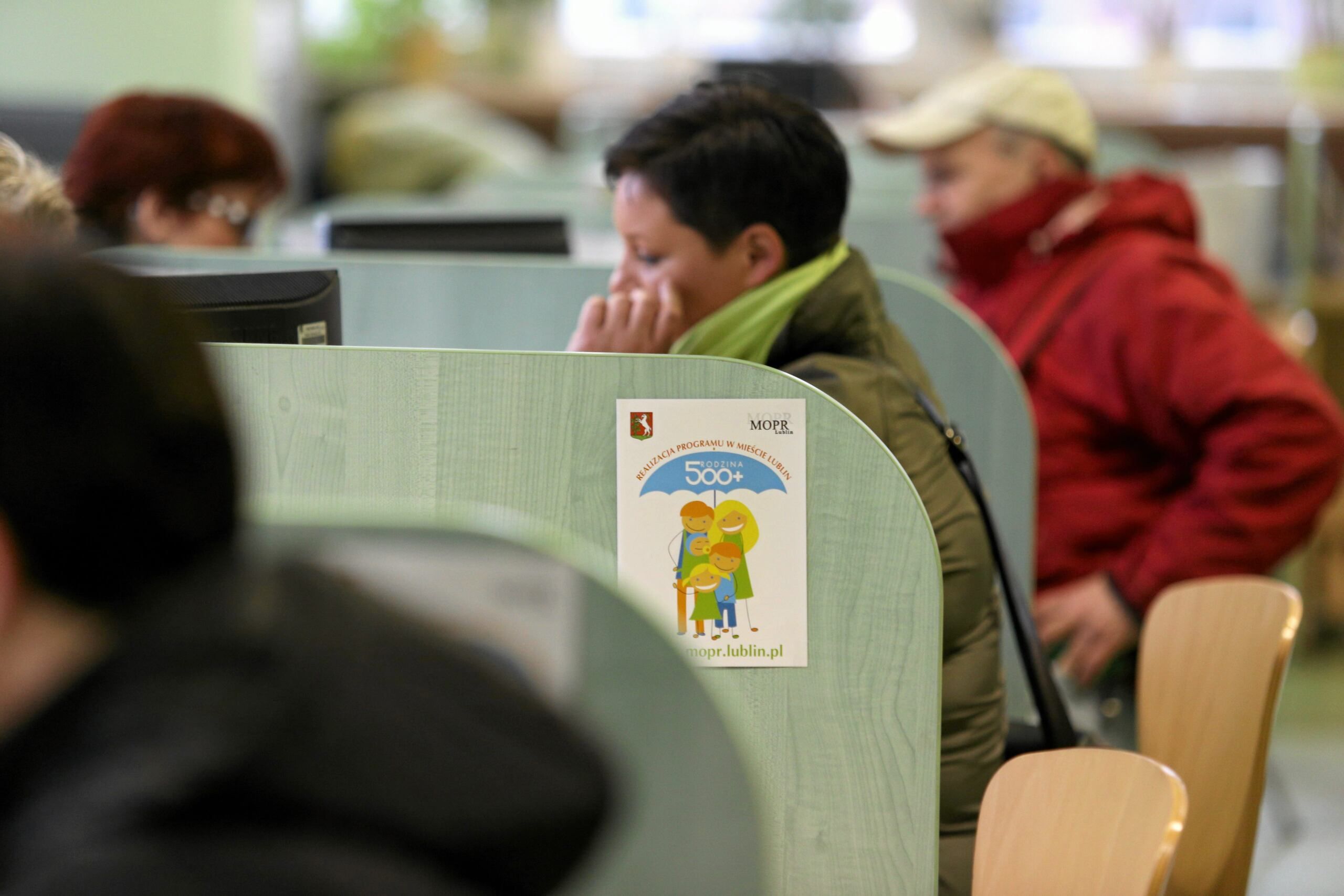 01.04.2016 Lublin , Urzad Miasta , ul . Wieniawska 14  . Male zainteresowanie skladaniem wnioskow 500+ .
Fot. Jakub Orzechowski / Agencja Wyborcza.pl