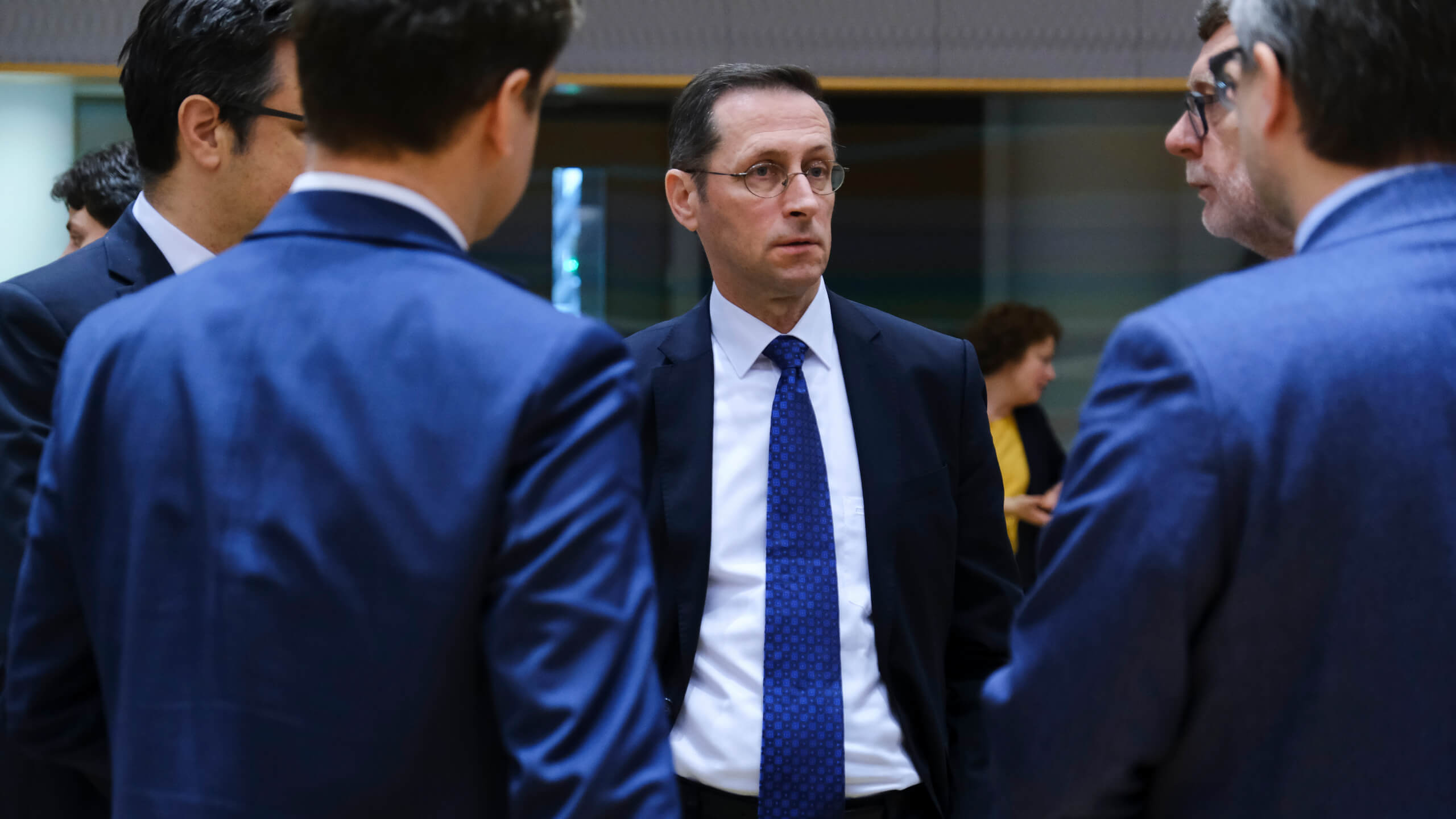 Minister finansów Węgeir Mihaly Varga podczas spotkania Rady UE ds.