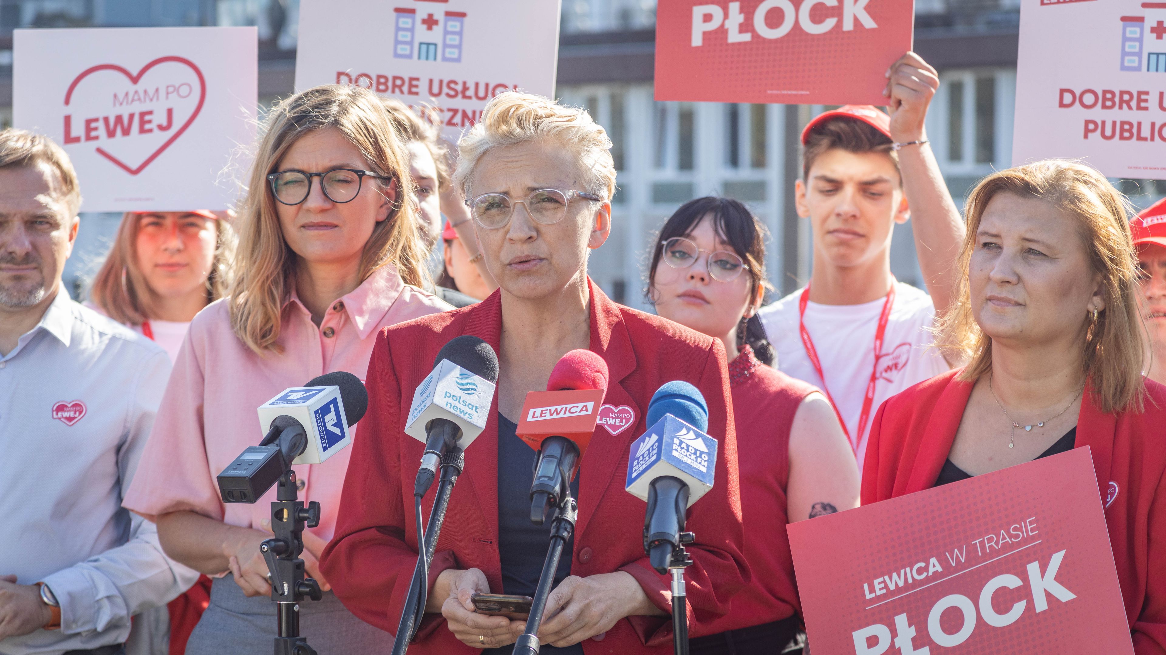 Na zdjęciu posłanki i działaczki Lewicy