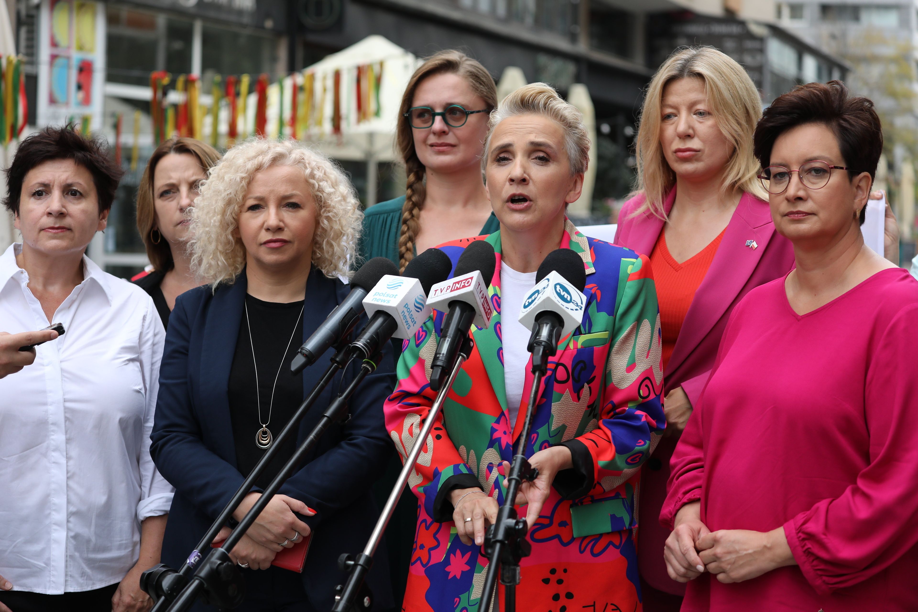konferencja prasowa Lewicy, mówi Joanna Scheuring Wielgus